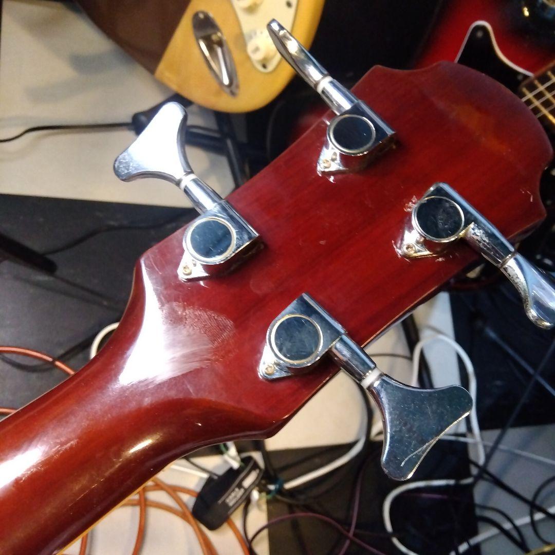 ARIAアコースティックベース