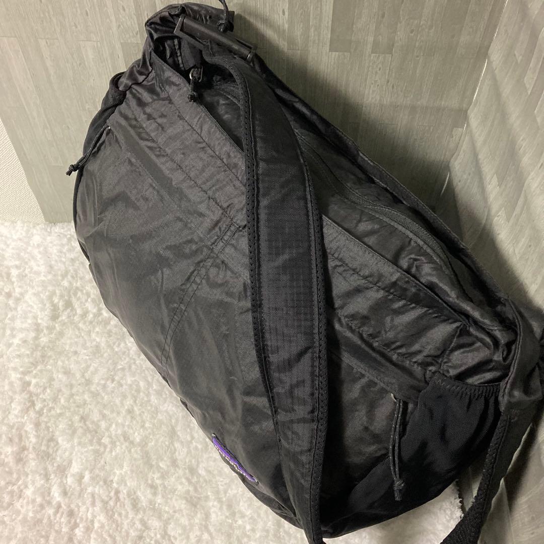 Patagonia ライトウェイト トラベル メッセンジャーバッグ ブラック