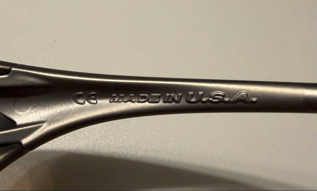 小物 oakley eye jacket