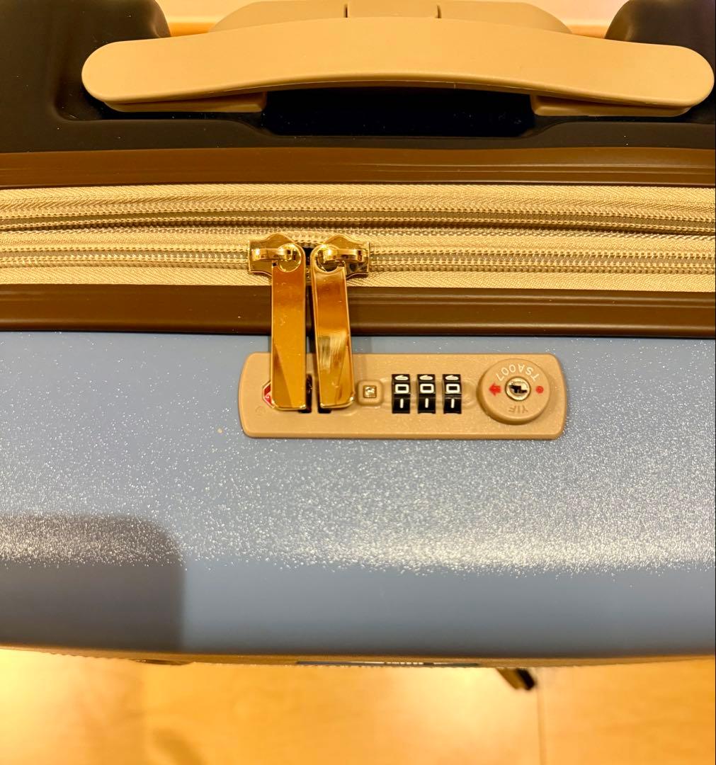 値下げしました❗️moz スーツケース　機内持込サイズS【新品未使用】