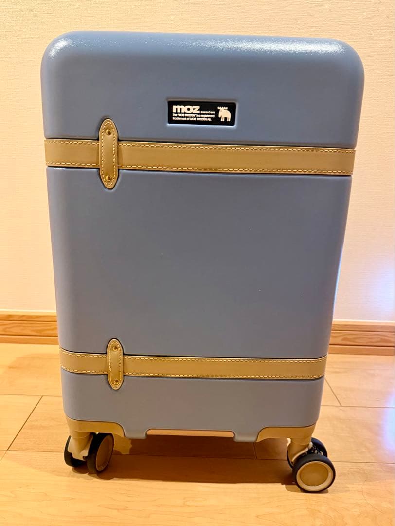 値下げしました❗️moz スーツケース　機内持込サイズS【新品未使用】