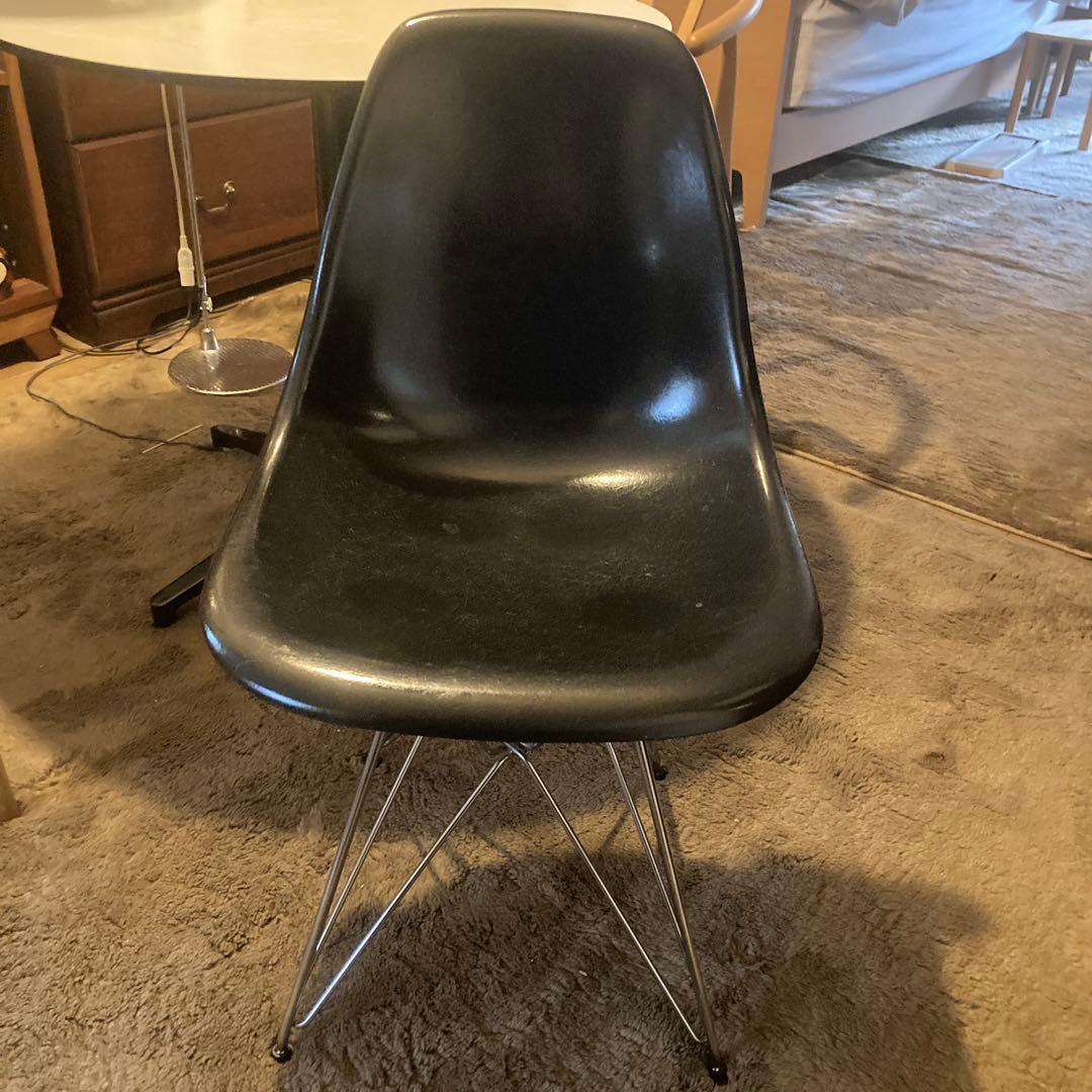 ハーマンミラー イームズ シェルチェア エッフェルベース　ブラック　希少