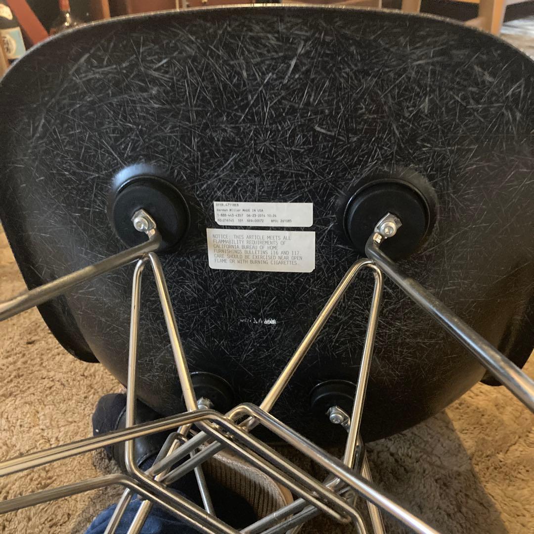 ハーマンミラー イームズ シェルチェア エッフェルベース　ブラック　希少