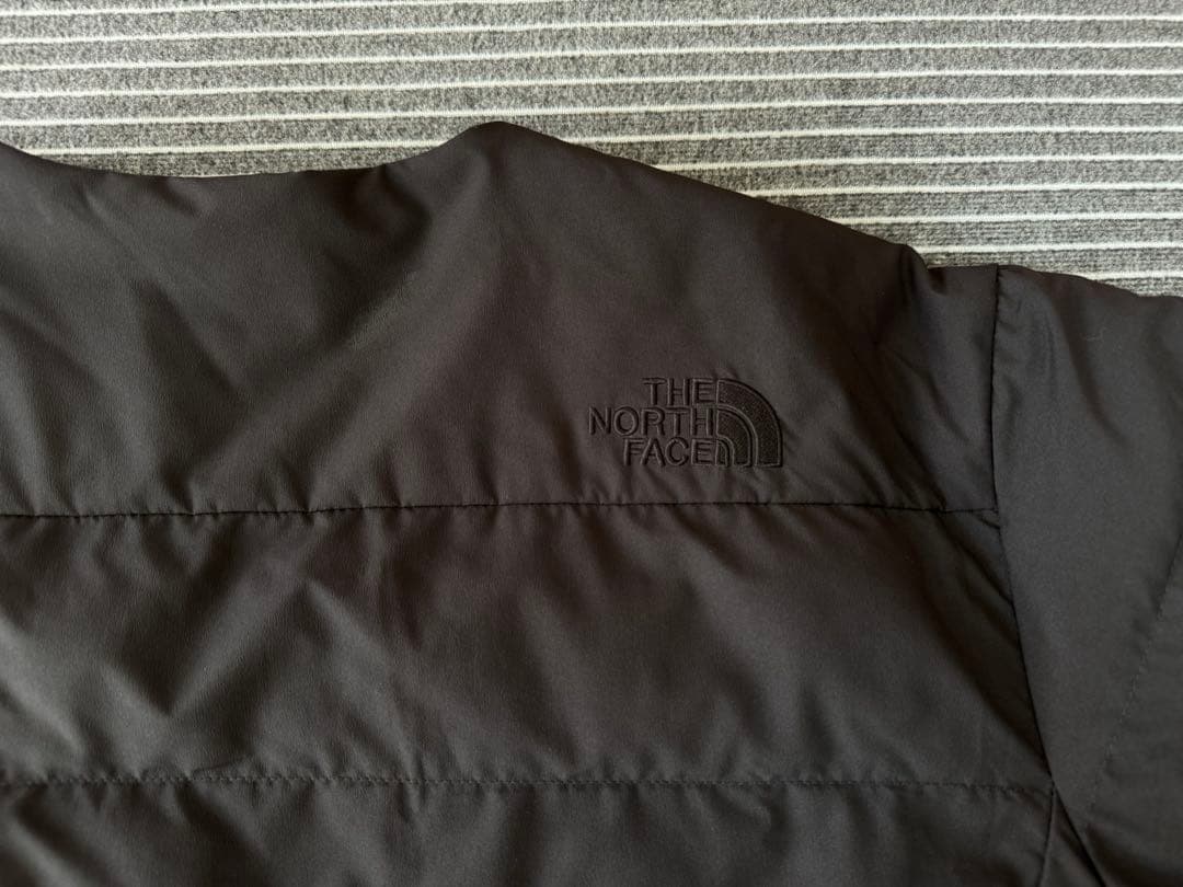 ジャケット・アウター THE NORTH FACE COMFY ON BALL JACKET