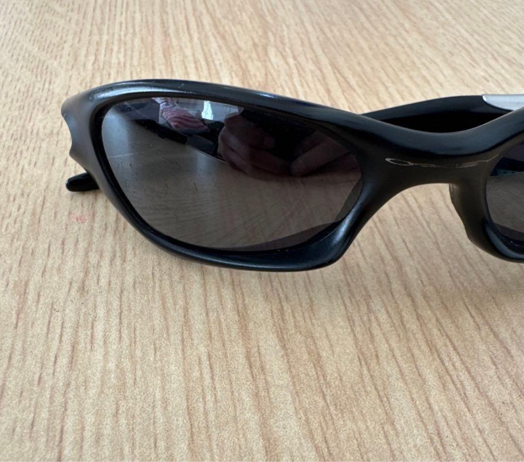 Oakley サングラス valve