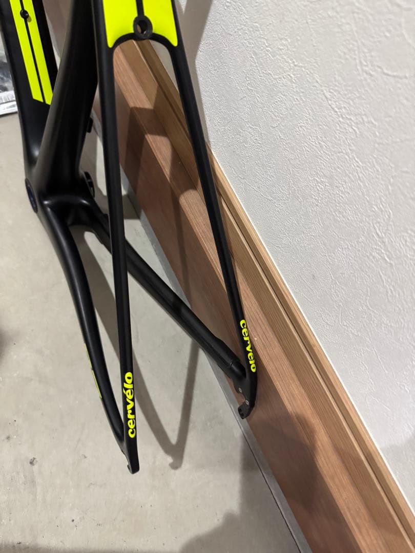 CERVELO R5 フレームセット