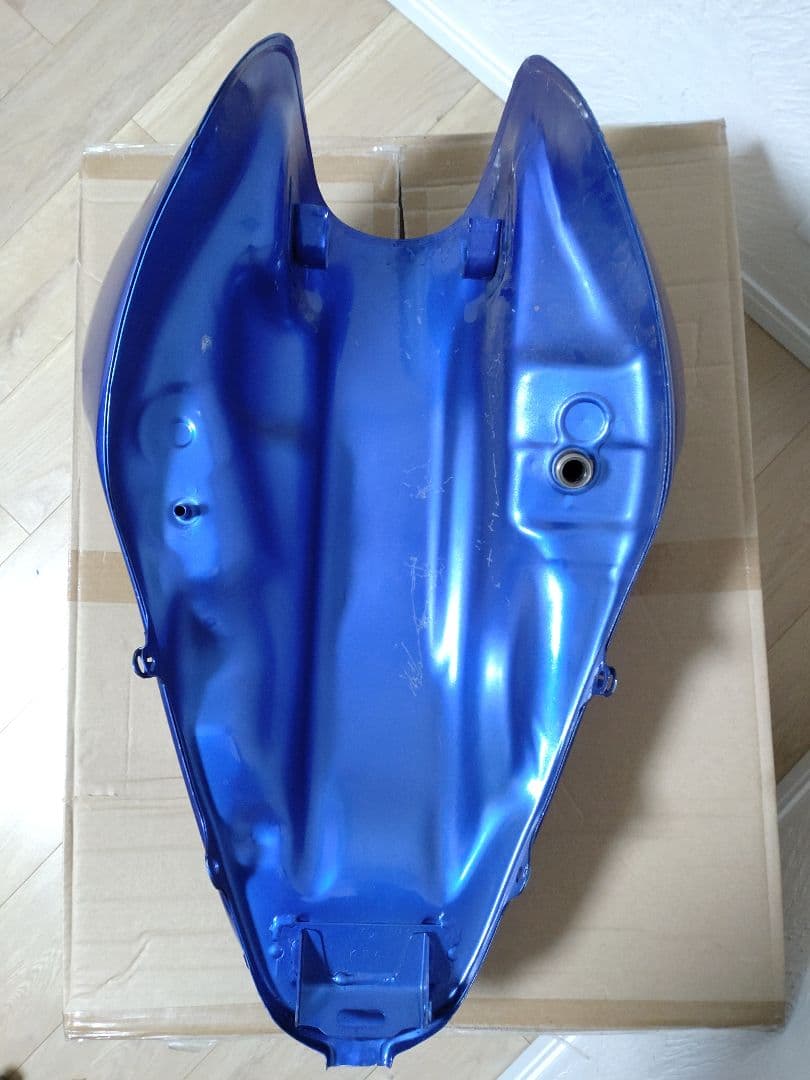 ホンダ ホーネット250 ガソリンタンク 青 前期