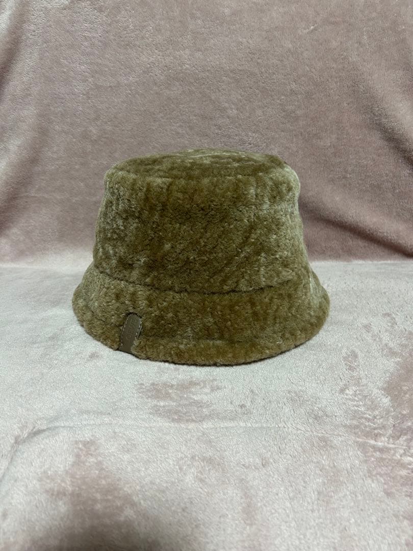 （最終）20日取り下げます。『新品未使用』LOEWEバケットハット　サイズ57