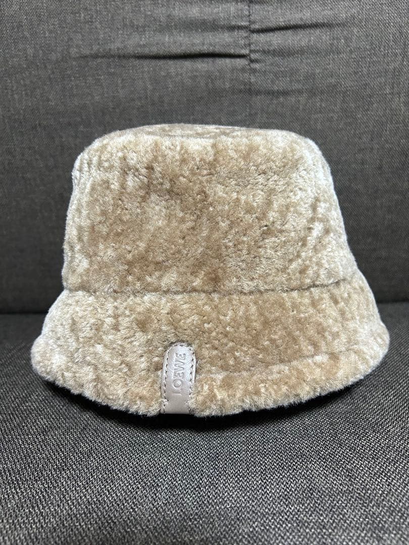 （最終）20日取り下げます。『新品未使用』LOEWEバケットハット　サイズ57
