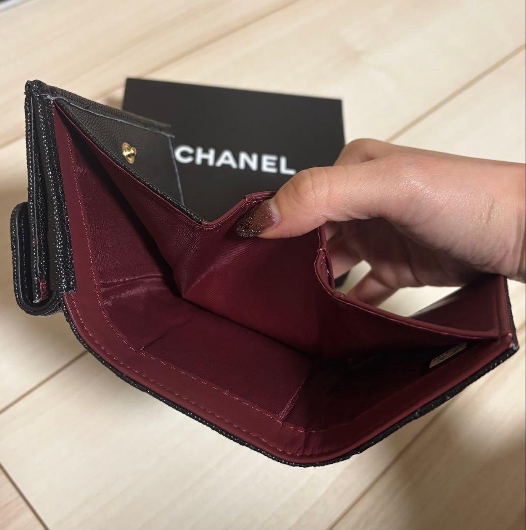 CHANEL ブラック　三つ折り財布