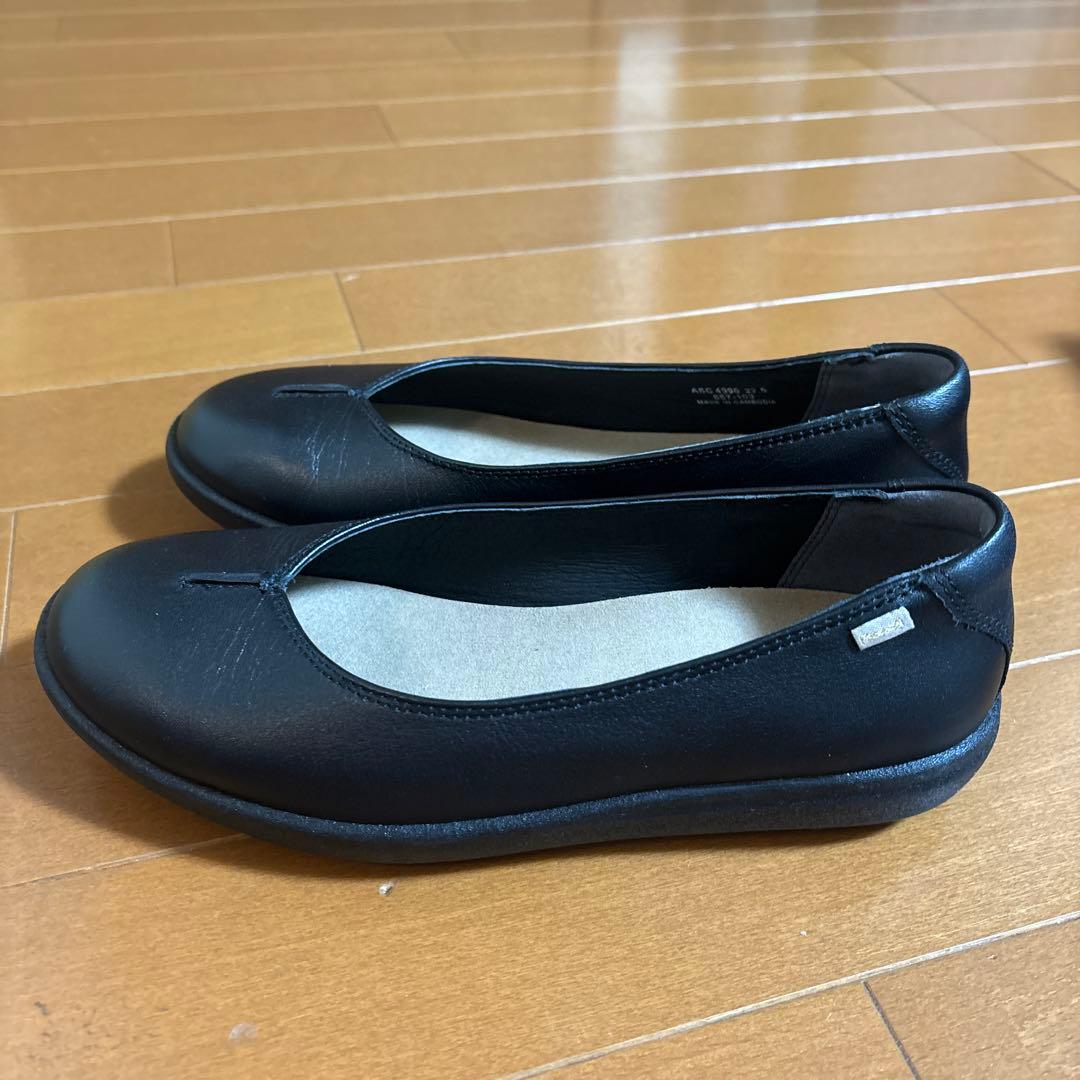 週末値下げ　アキレスソルボ　美品　22.5 黒　ブラック　パンプス