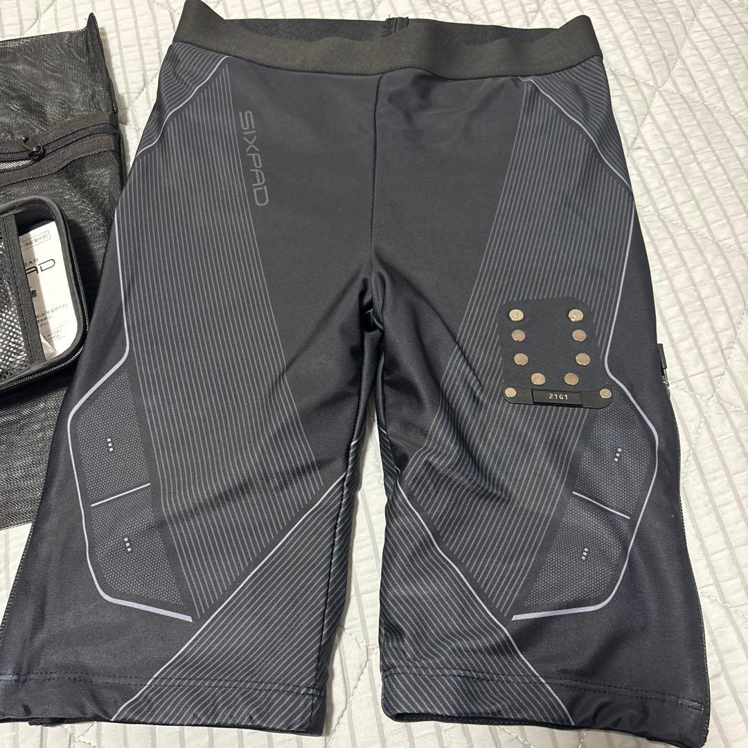 売り切り価格！SIXPAD ヒップ&レッグ　Mサイズ