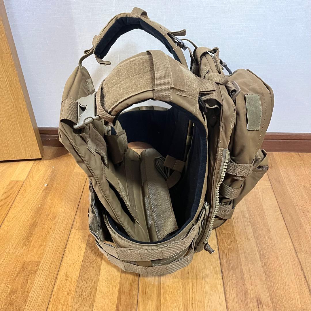 TMC製Crye Precision AVSタイプ プレートキャリア　実物生地