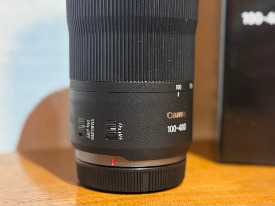 Canon RF 100-400mm F5.6-8 IS USM フード付き