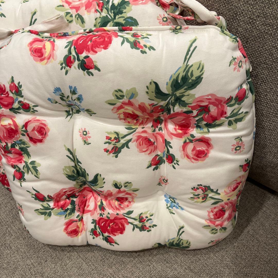 サッカーガール