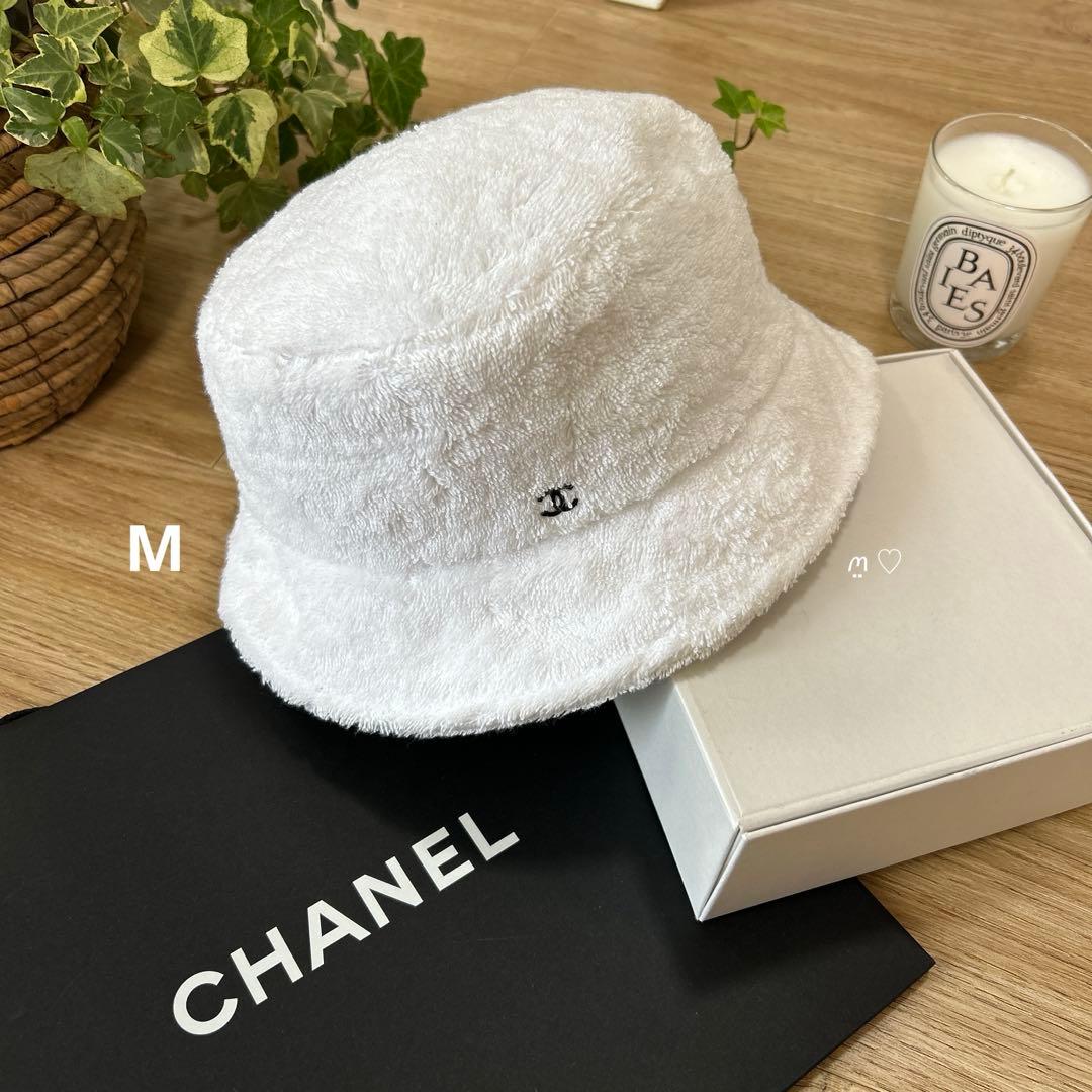 CHANELシャネル　ココマークテリークロスバケットハットM　ホワイトパイル帽子
