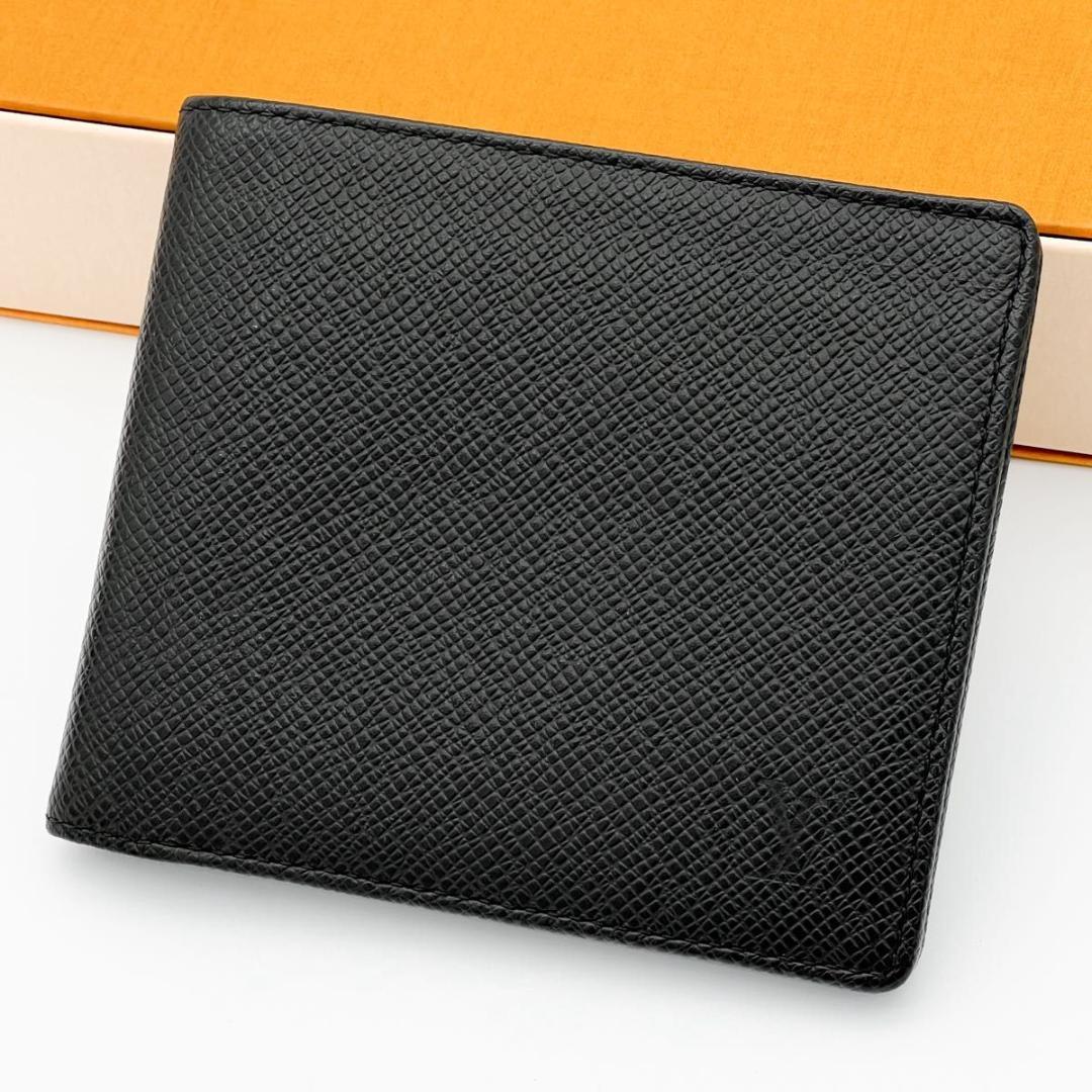 【使用わずか】ヴィトン タイガ 二つ折り コンパクト 財布 黒 ブラック