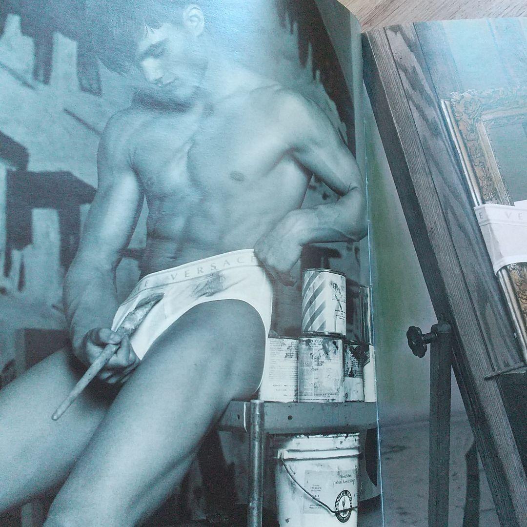 希少品 ヴェルサーチ VERSACE 写真集