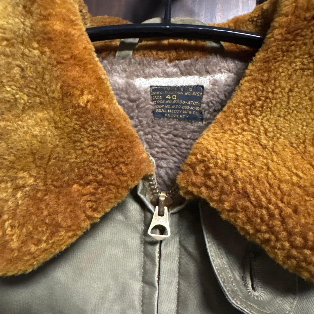 The REAL McCOY'S B-10 フライトジャケット