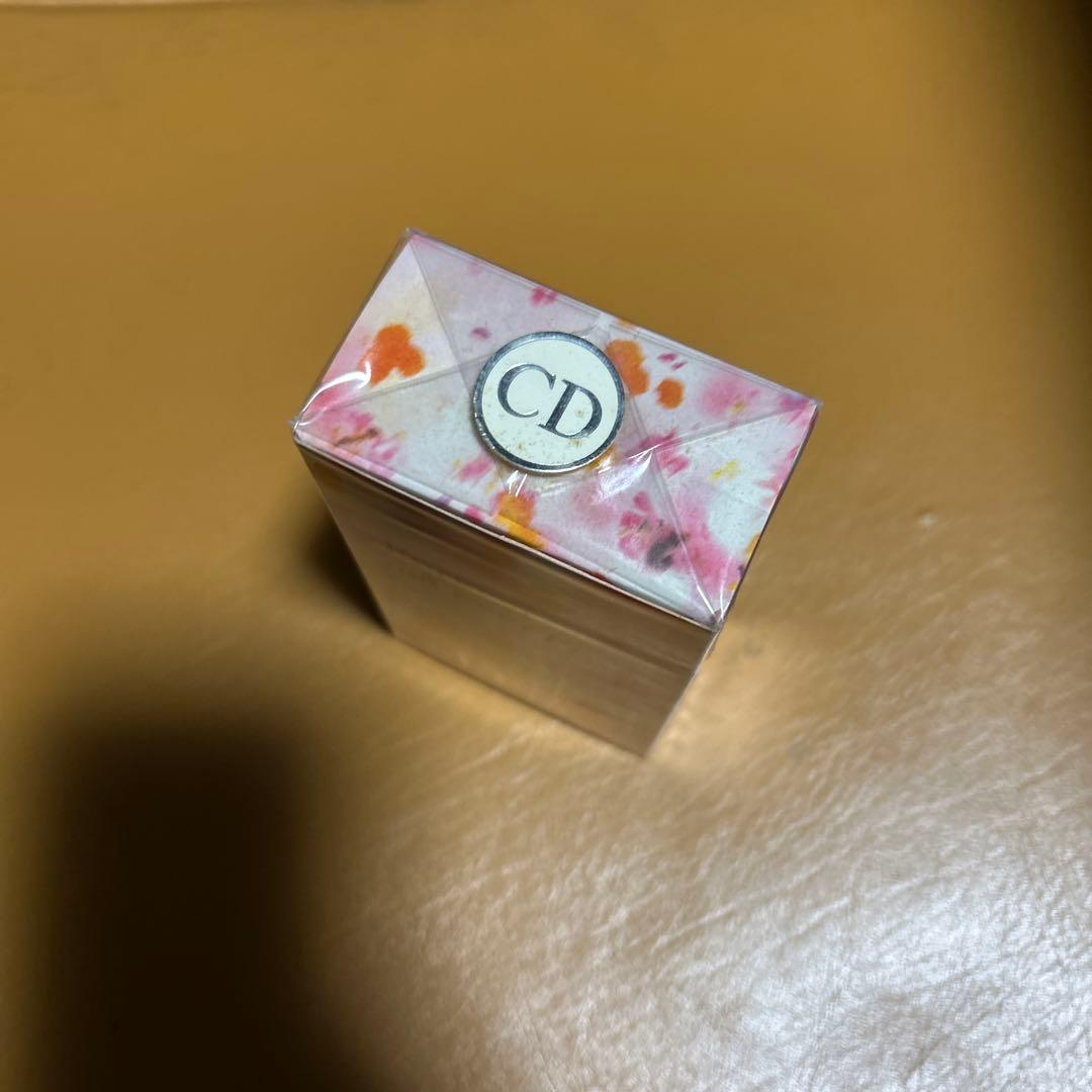 香水Dior Forever and ever割引中！