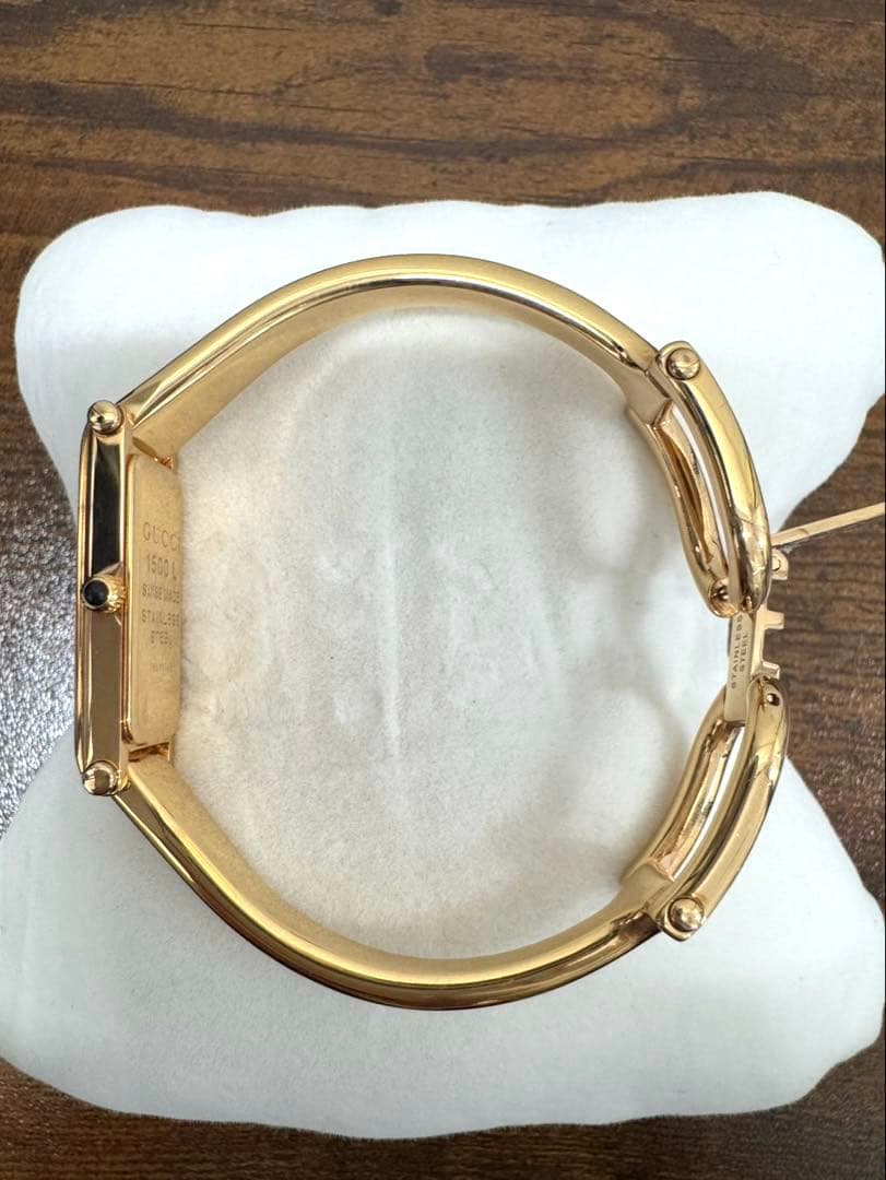 美品GUCCI 1500L ゴールド/GGシェル文字盤 1Pダイヤ