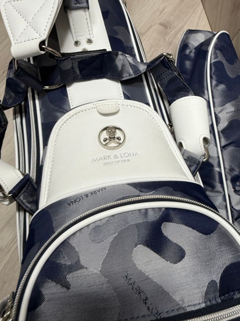 マークアンドロナ　キャディーバッグ