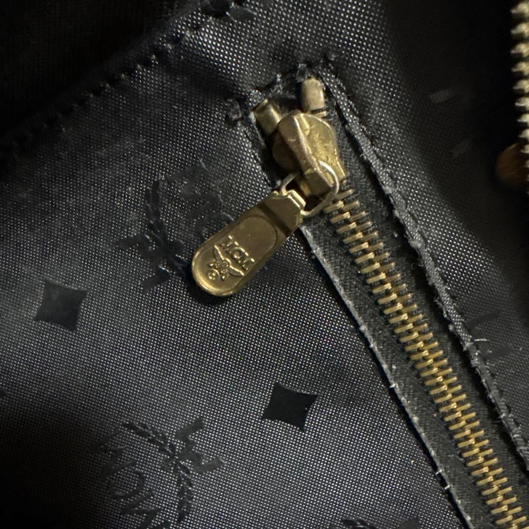 MCM エムシーエム バック ショルダー トート 総柄ロゴ ヴィセトス