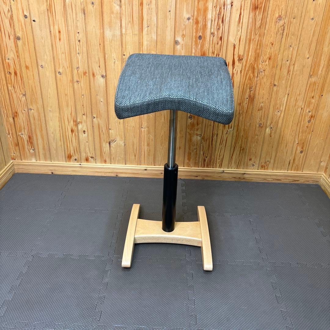 美品 バランスシナジー スクエアシート グレー 織柄 オートリターン