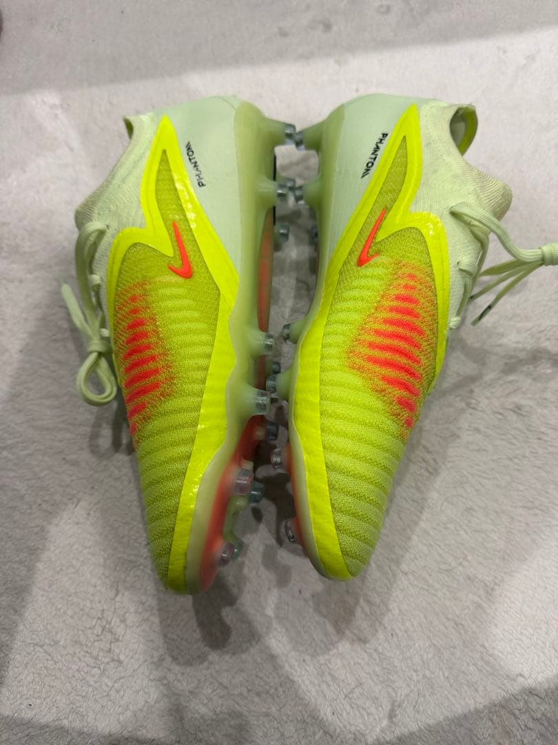 ファントム 6 LOW エリート AG-PRO