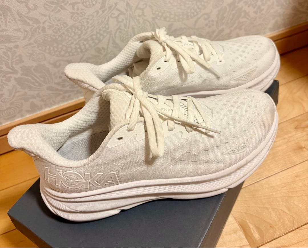 【美品】HOKA ホカ クリプトン9 23.5cm