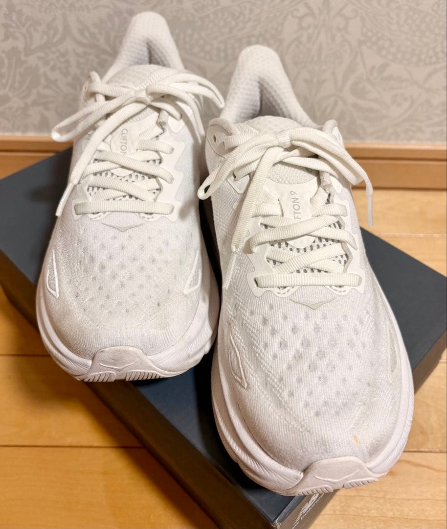 【美品】HOKA ホカ クリプトン9 23.5cm