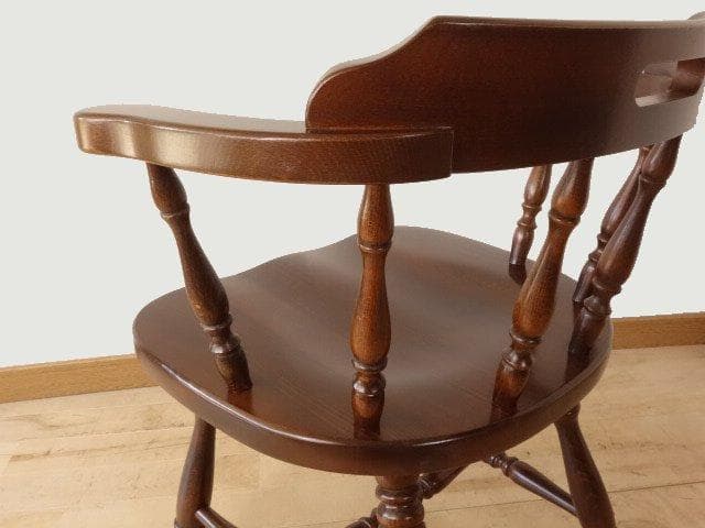飛騨産業　キツツキ　穂高　アームチェアー②　イス　椅子　 木製　再塗装済ＵＳＥＤ