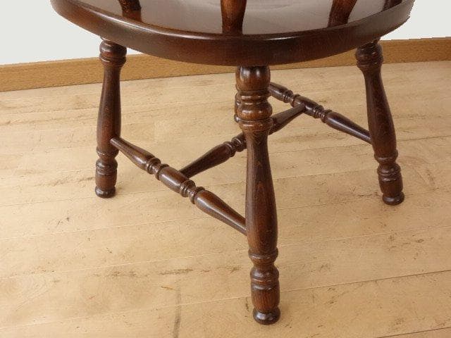 飛騨産業　キツツキ　穂高　アームチェアー②　イス　椅子　 木製　再塗装済ＵＳＥＤ