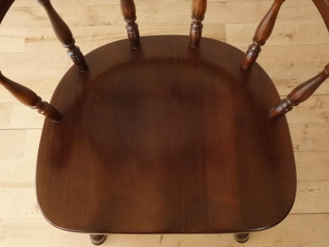 飛騨産業　キツツキ　穂高　アームチェアー②　イス　椅子　 木製　再塗装済ＵＳＥＤ