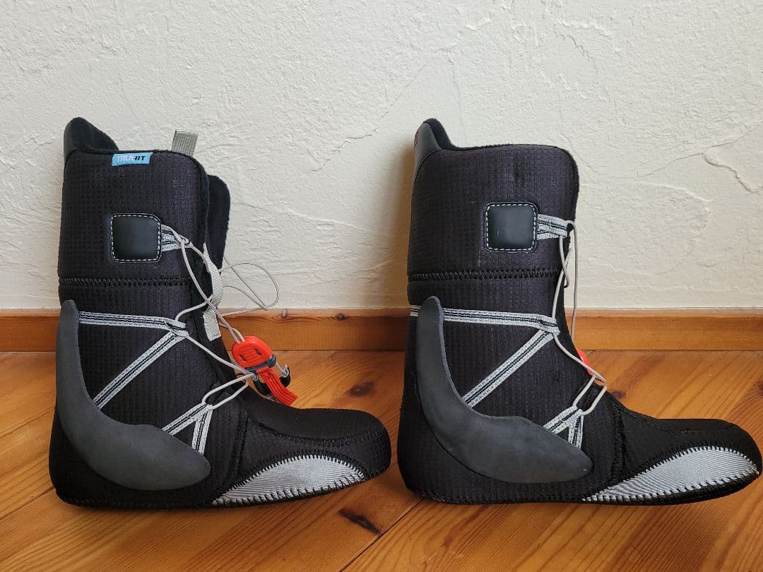Burton Mint AF 女性用スノーボードブーツ 225
