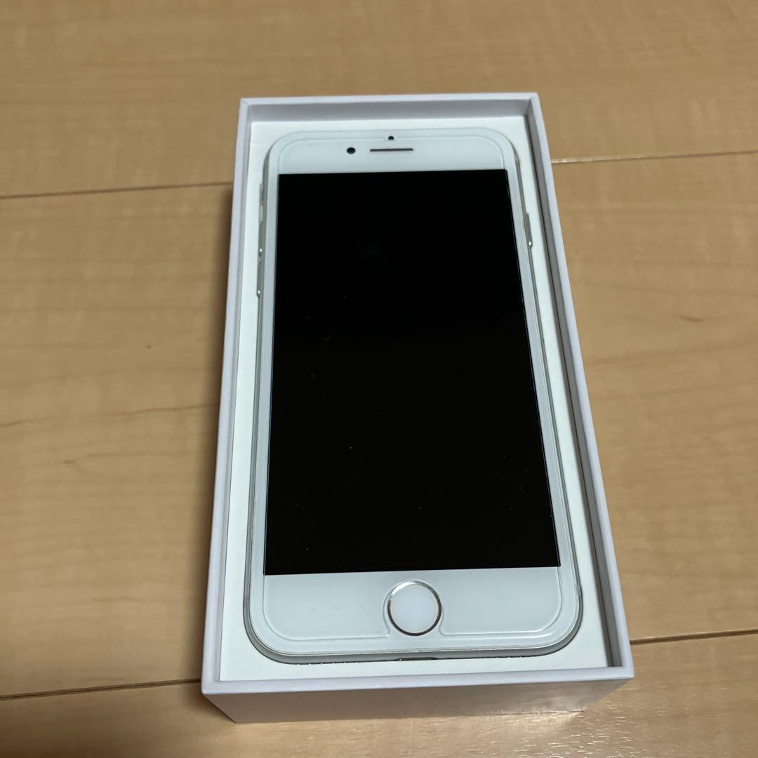 ［B］スマホ iPhone 8