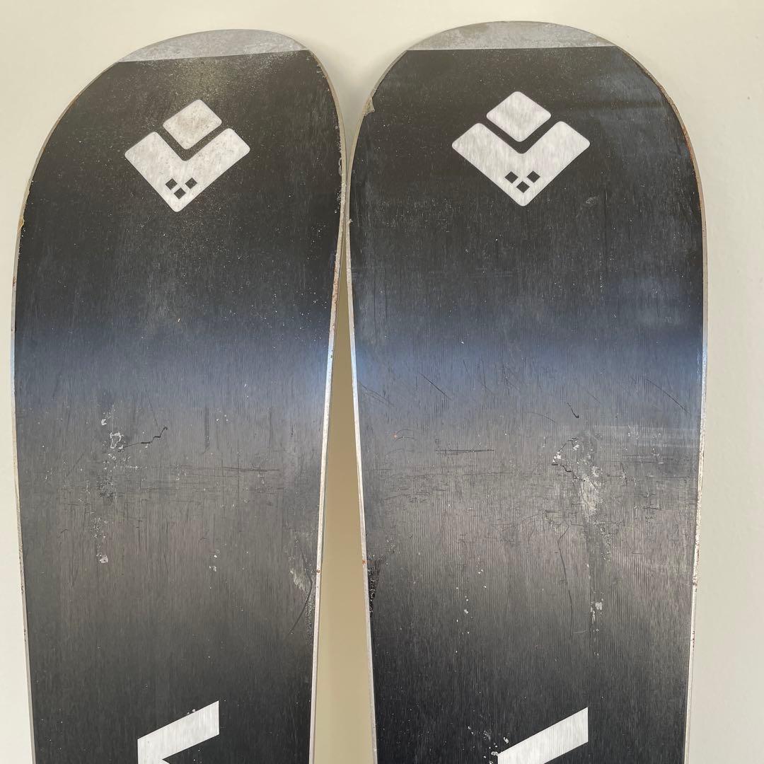 Vector Glide Clarity スキー板 クリーム色