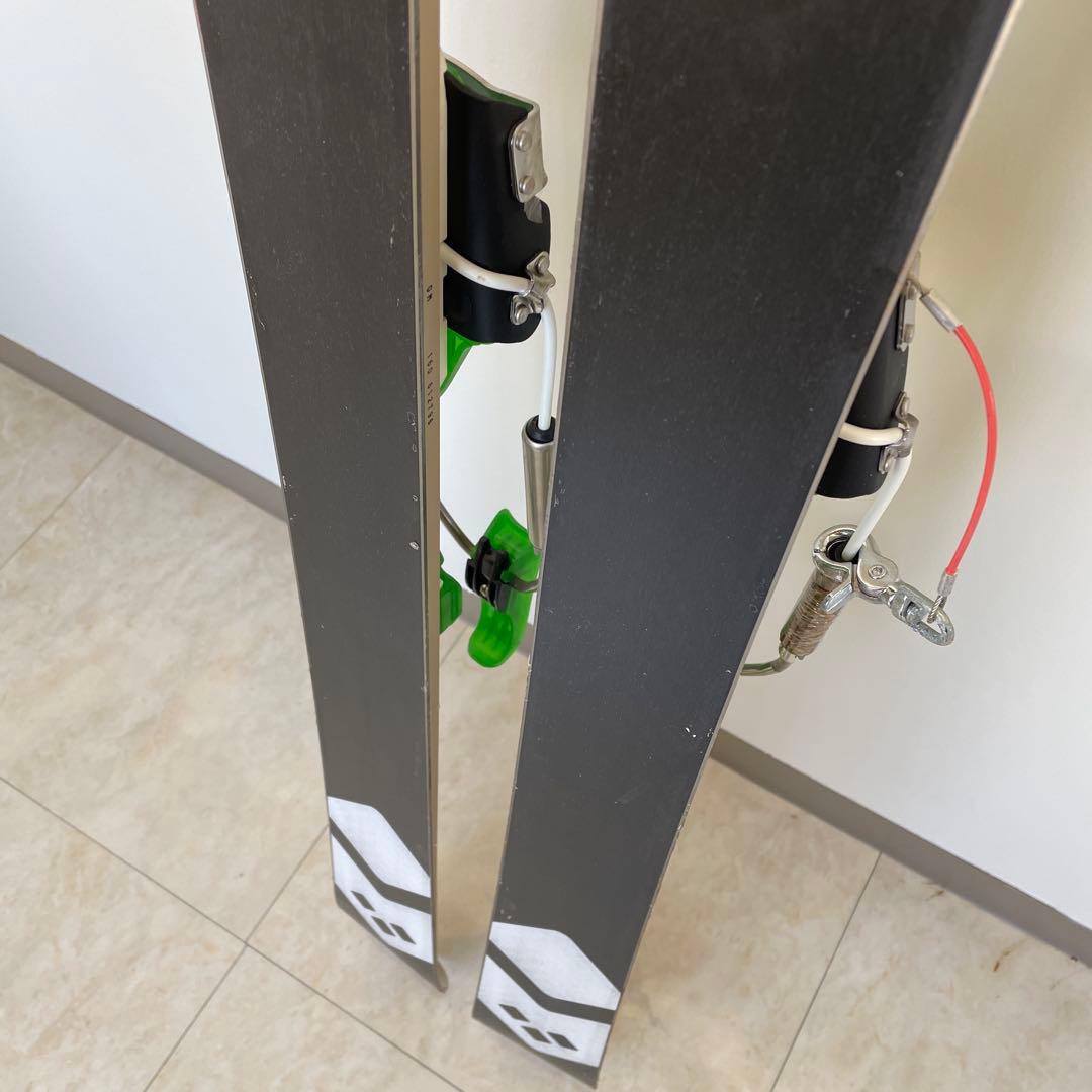 Vector Glide Clarity スキー板 クリーム色