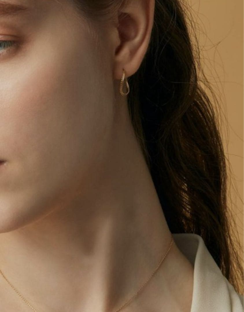 agete，アガットK18ピアス