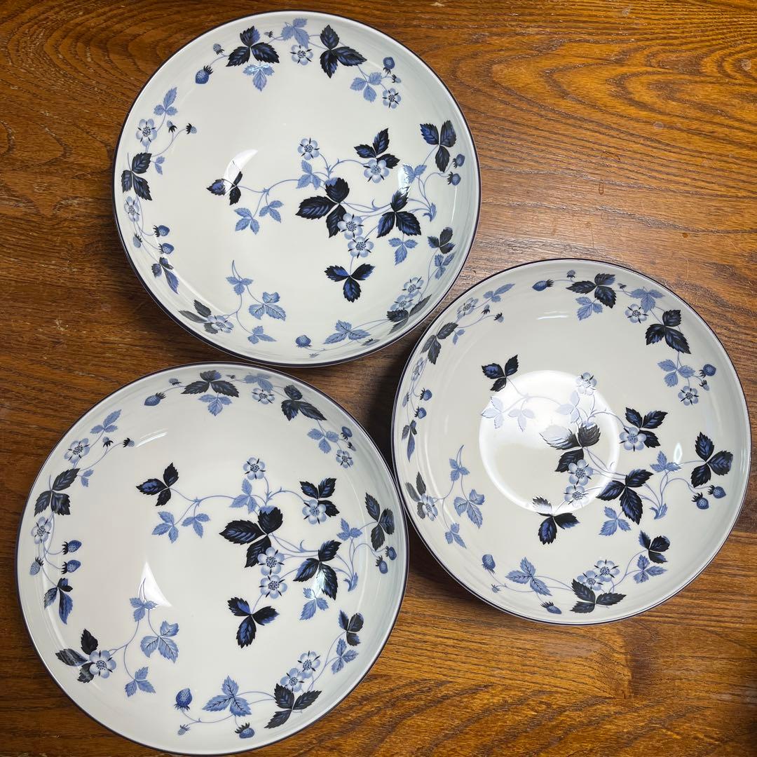 ウェッジウッドワイルドストロベリーインクブルー深皿3枚セット