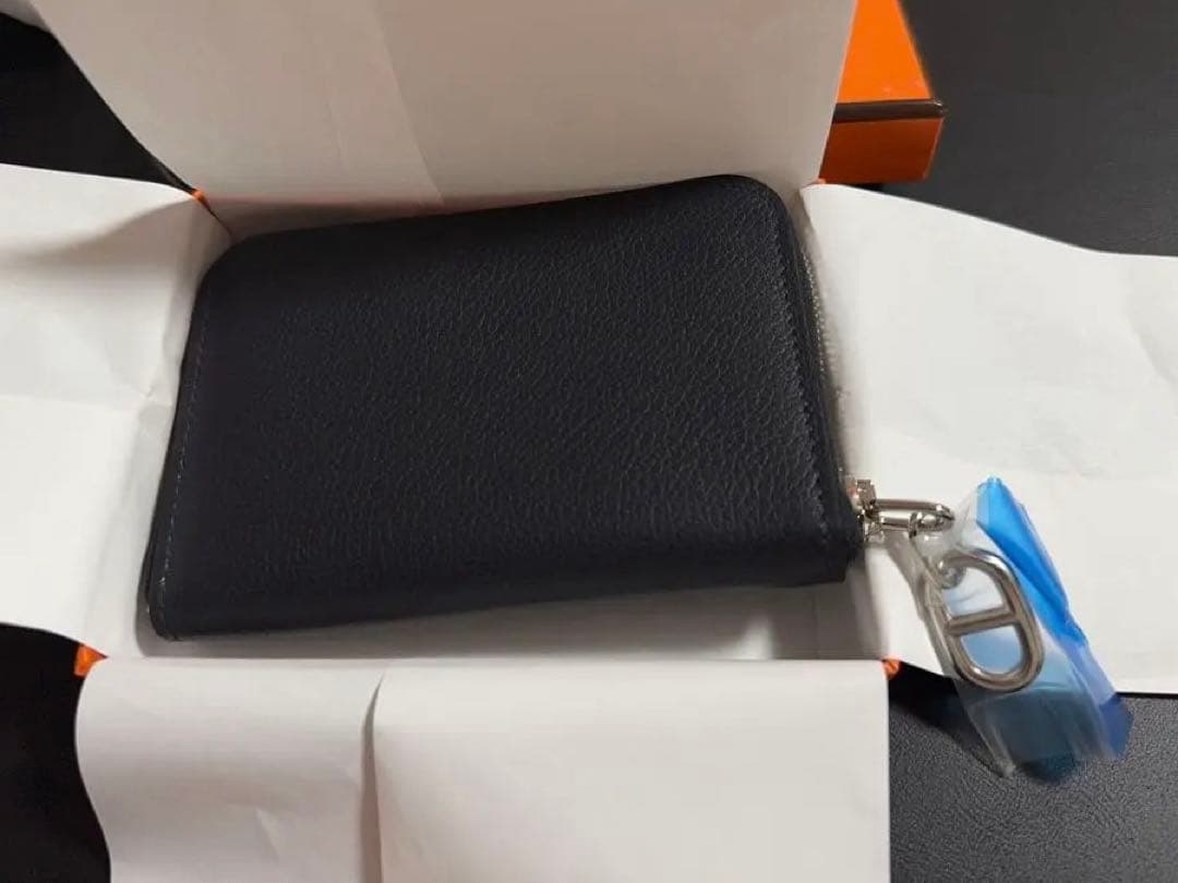 【未使用品】エルメスカードケース<ジップアンゴー＞コンパクト シェーヌ・ダンクル