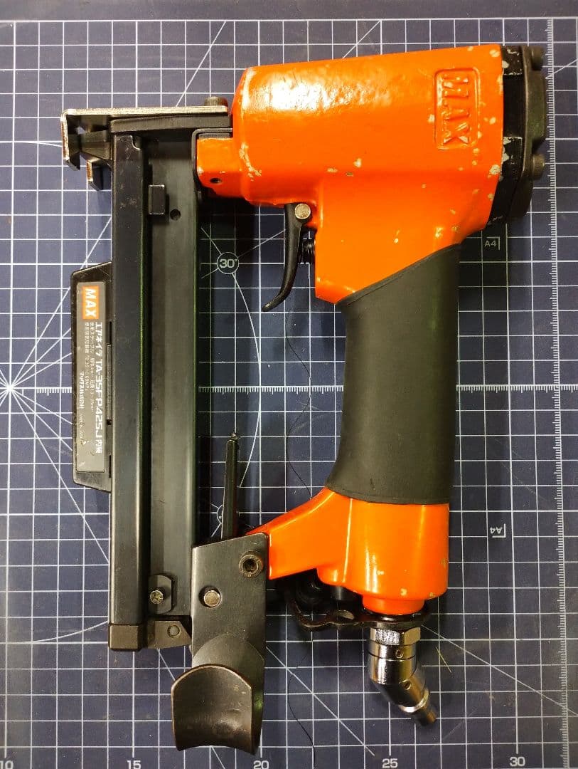 MAX  マックス エアネイラ TA-35FP/425J内装