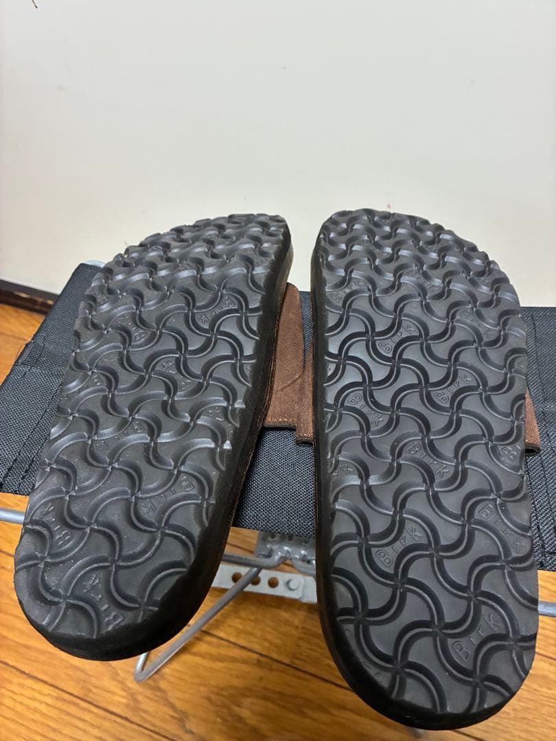 【値下可能】美品jutta neumann ユッタニューマン シモーネ 　8D