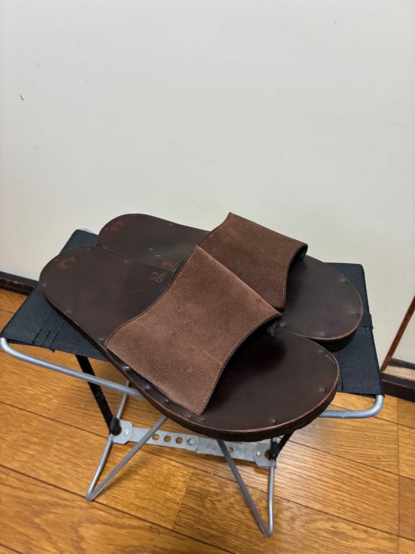 【値下可能】美品jutta neumann ユッタニューマン シモーネ 　8D