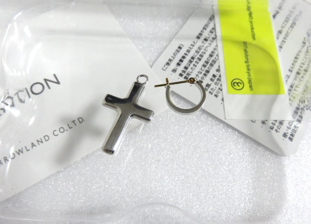 定価3.3万 新品 CAREERING CROSS シルバー 925 ピアス