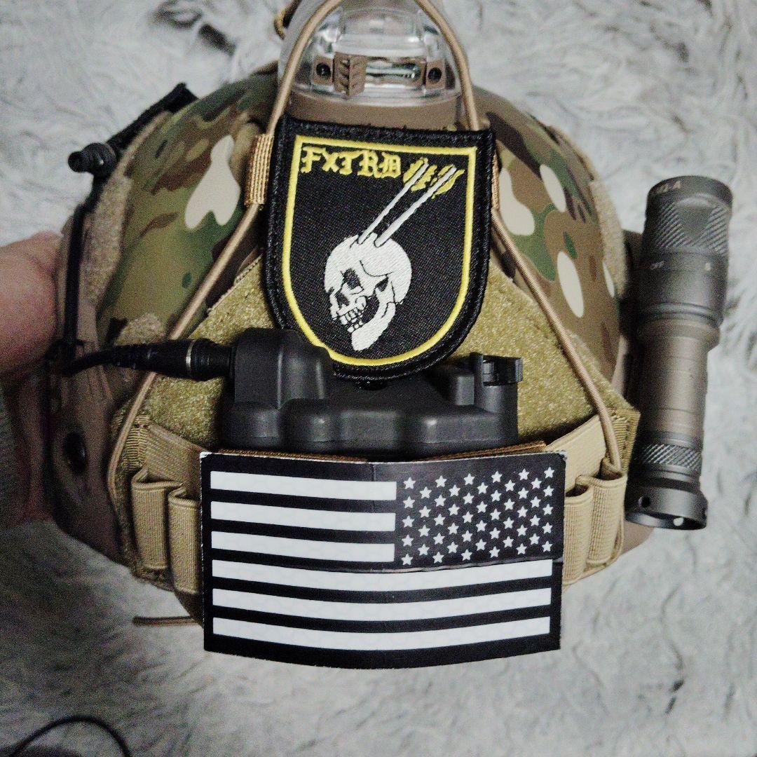 ops sfヘルメット個人装備 炭素繊維 forward