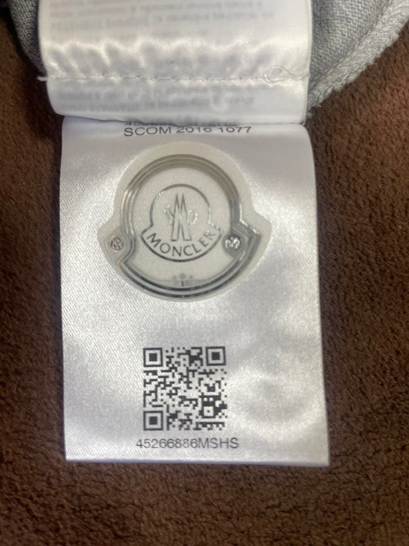 MONCLER モンクレール襟ロゴ　ポロシャツ　XS グレー