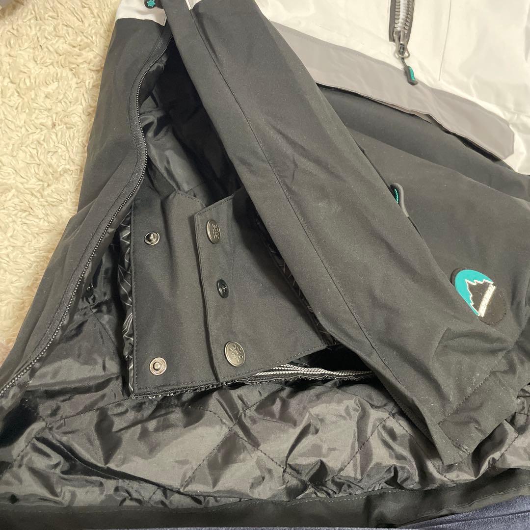 スノーボードウェア　ICEPARDALジャケット＆パンツセット