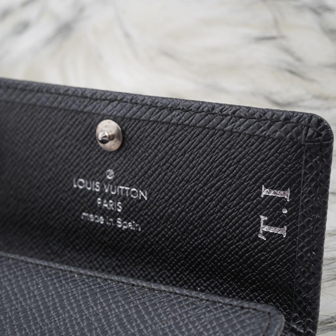 未使用品　箱付き　LOUIS VUITTON ルイ・ヴィトン　キーケース　タイガ