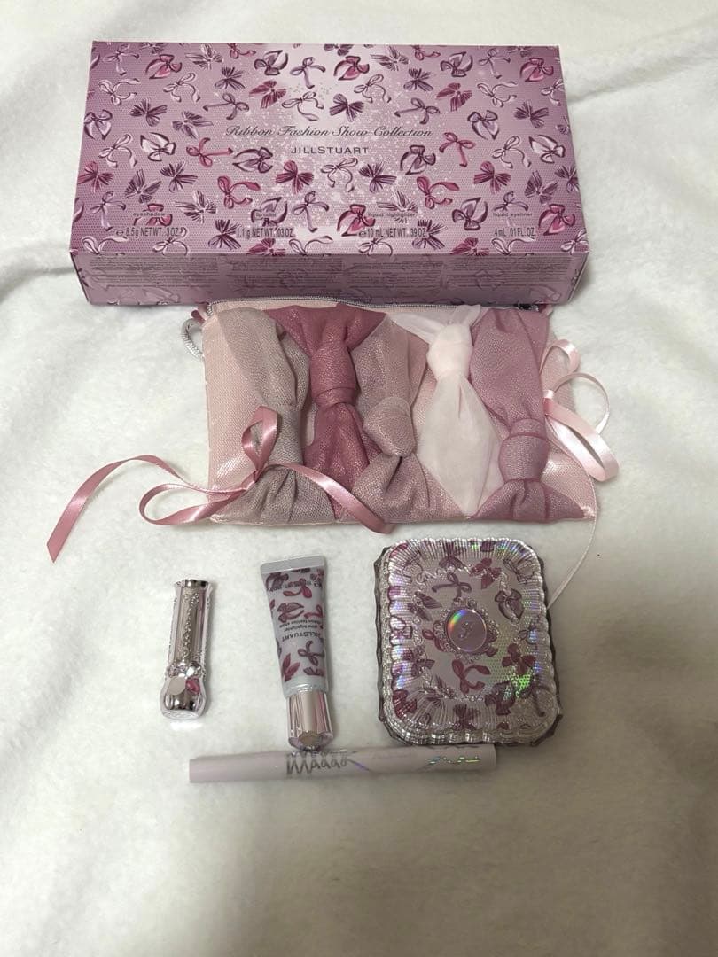 JILLSTUART ジルスチュアート クリスマスコフレ 2025